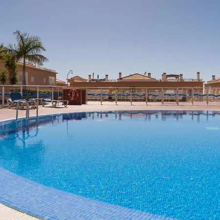 Sea Breezes Apartment
